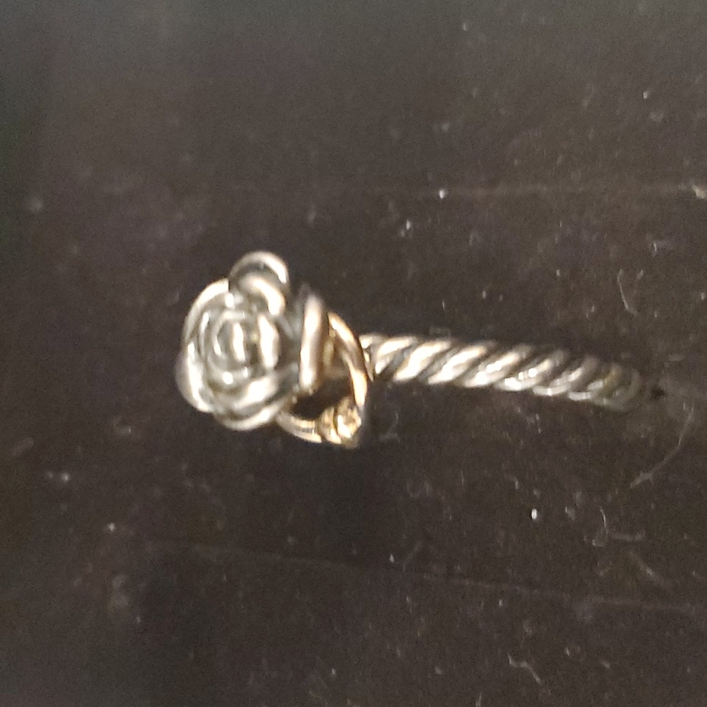 Rare authentic Pandora ring